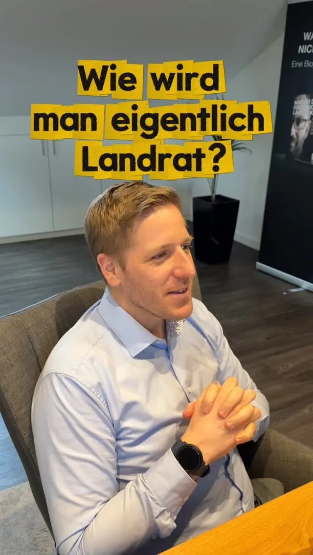 Berufswunsch: Bundeskanzler oder doch eher Sportreporter und dann später Lehrer? 

In der letzten Folge unseres Lebens-Lauf-Podcasts habe ich ein bisschen was über meinen Weg zum Landrat erzählt - über viele Zufälle, Glück und Menschen, die mich gefördert haben. 

Hört gerne mal rein auf den gängigen Podcast-Portalen dann erfahrt ihr auch, ob Jörg mit mir tauschen möchte und vieles mehr…